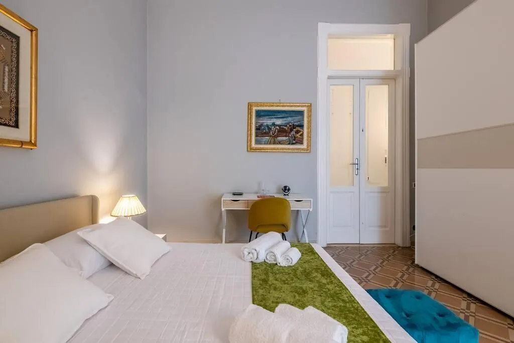 Dea - Boutique Loft In The City Center Bari Appartement