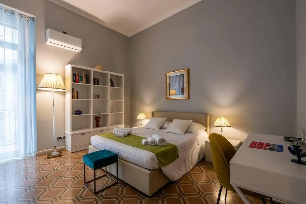 Dea - Boutique Loft In The City Center Bari Italië