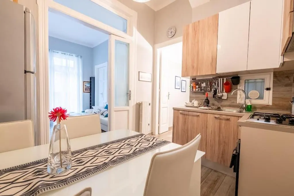 Appartement Dea - Boutique Loft In The City Center Bari