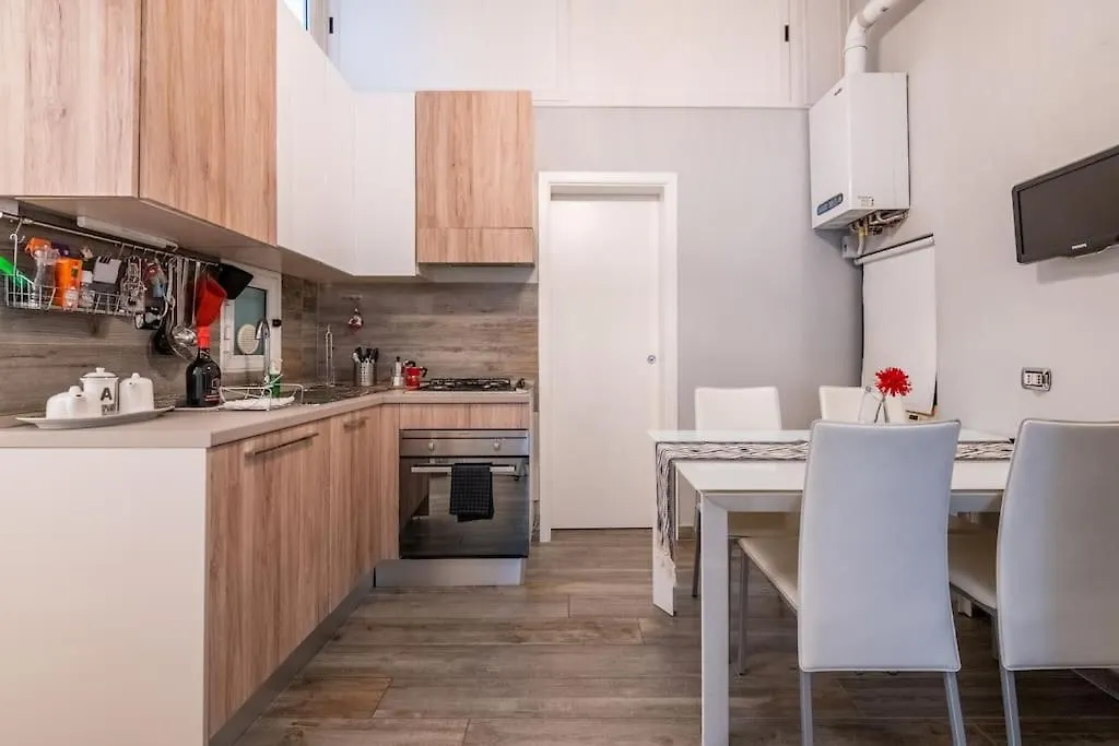 Appartement Dea - Boutique Loft In The City Center Bari