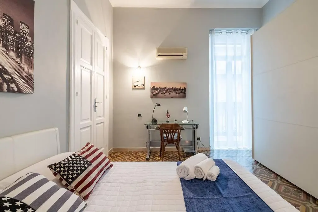 Apartamento Dea - Boutique Loft In The City Center Bari Italia